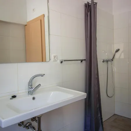 Guest house Zina